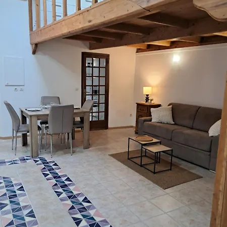 L 'escapade Audoise Tatil Evi